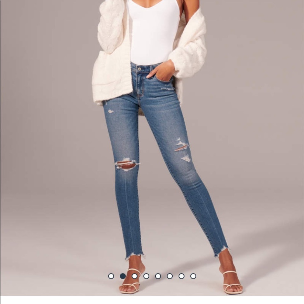 Abercrombie Ripped Mid Rise Super Skinny Jeans